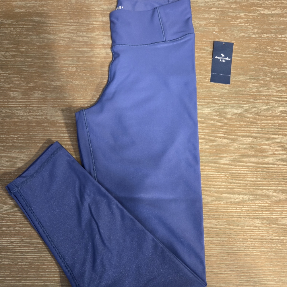 Ambercrombie Girl Leggings Size 9/10 (New)